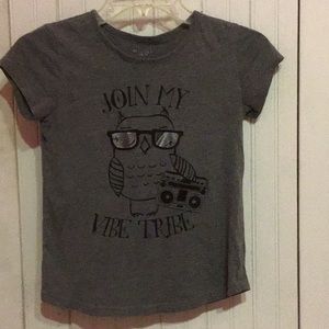 Gray,short sleeve tee size: large 14